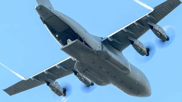 Abwurf von HADIS aus einem A400M der Bundeswehr.