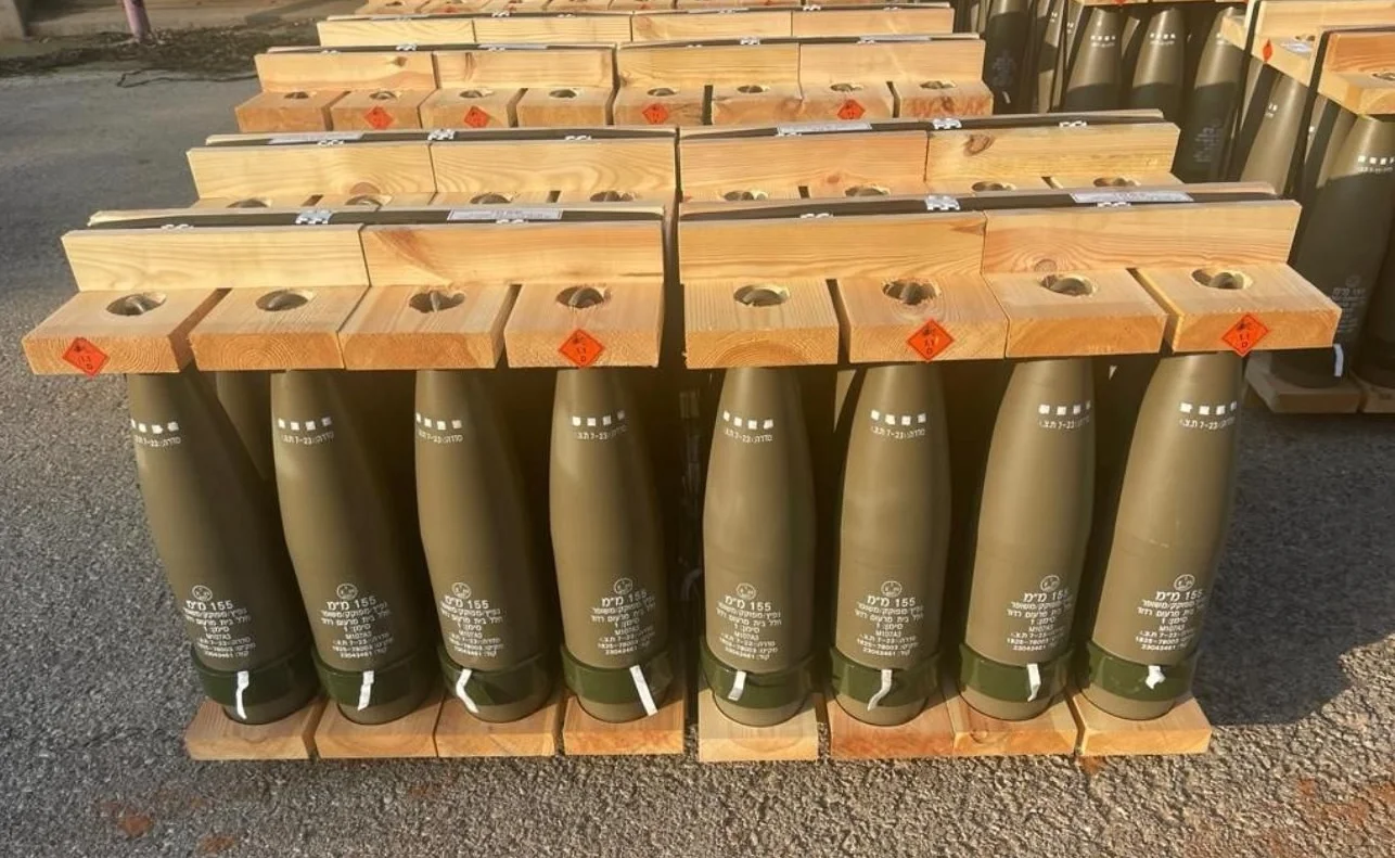 Israel bestellt 155-mm-Munition für 48 Mio. USD bei Elbit Systems.