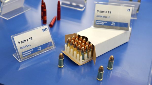 Die 9x19 mm Green Ball wird es in zwei Versionen – eine militärische und eine Law Enforcement (LE) – geben.
