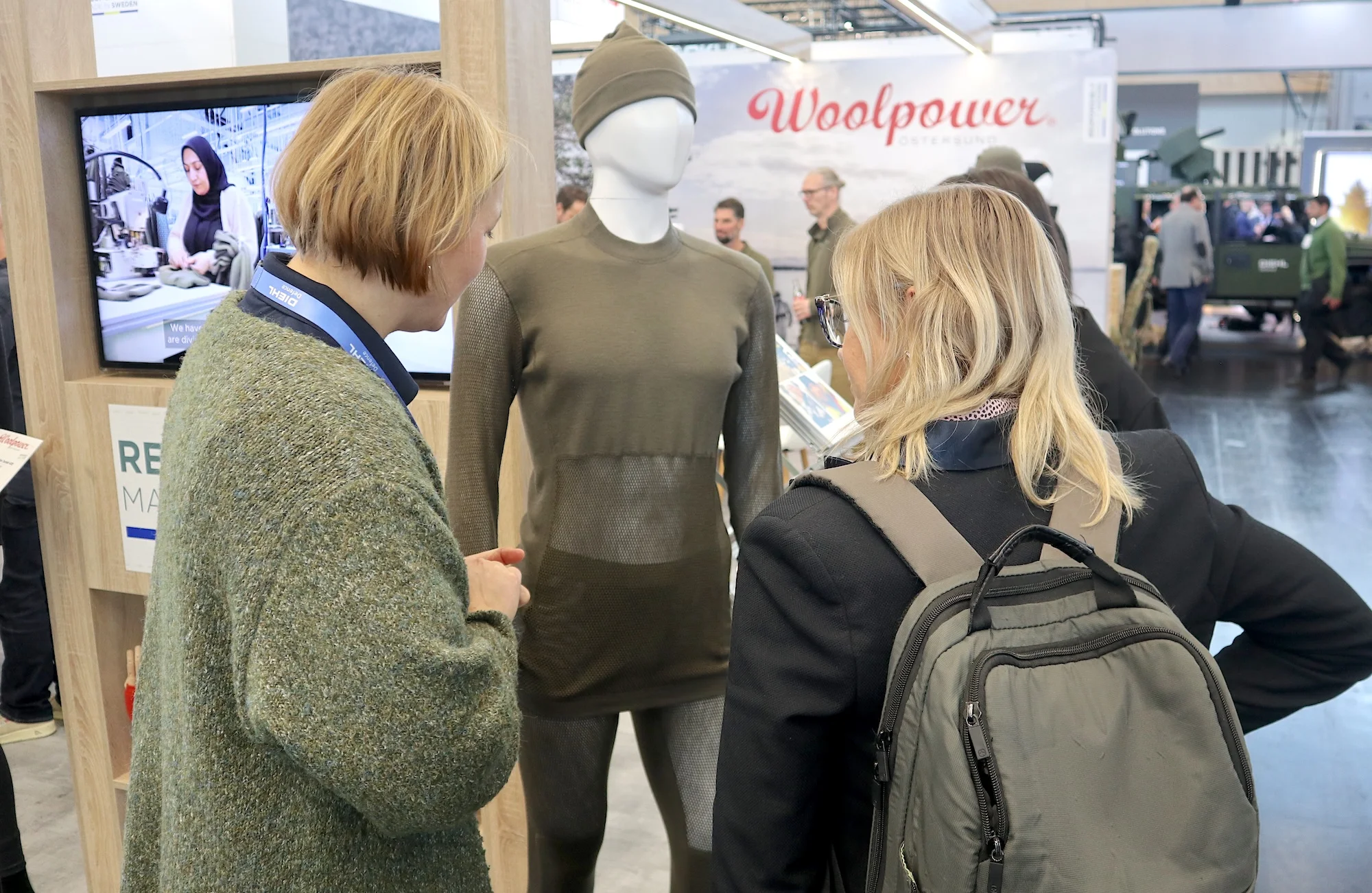 Woolpower zeigt mit dem Mesh aus Merinowolle neue Technologie auf der Enforce Tac.