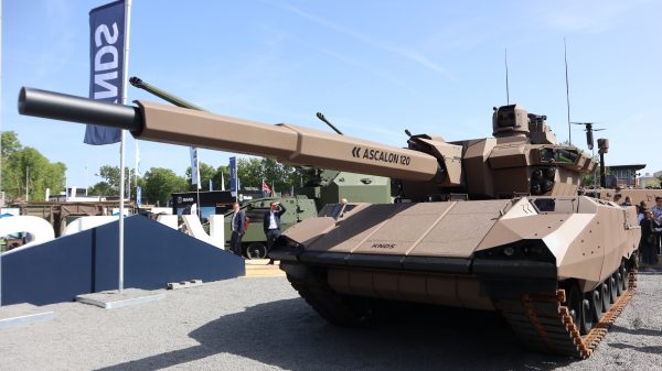 CAPINT stellt eine „Brückenfähigkeit“ zwischen den Kampfpanzern der aktuellen Generation und denjenigen dar, die aus dem MGCS-Programm der nächsten Generation hervorgehen werden.
