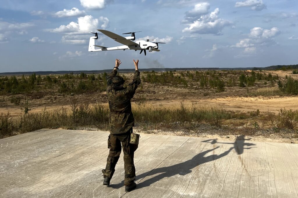 Drohnen im Heer: Drohnentechnologie von Quantum Systems war bei der Bundeswehrübung in Litauen dabei. Hier im Bild: Die Drohne VECTOR.