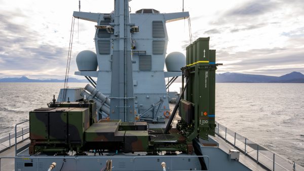 Das deutsche Luftverteidigungssystem IRIS-T SLM auf der deutschen Fregatte F125 BADEN WÜRTTEMBERG bei der „Maritime Firing Exercise 2025“ vor der Küste Norwegens.
