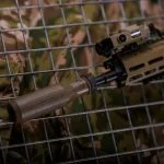 Zur Herstellung der neuen Schalldämpfer von IWI werden Materialien in Luft- und Raumfahrtqualität genutzt.