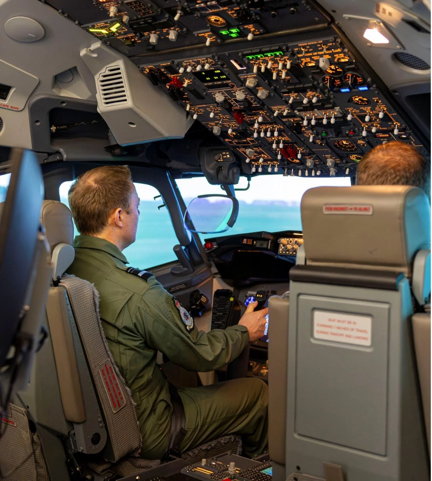 Blick in den E-7 Wedgetail-Simulator von Indra.