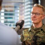 Generalmajor Stefan Lüth benennt im Interview die Herausforderungen der Streitkräftebasis in 2024.