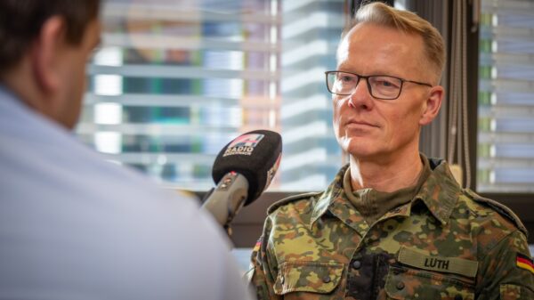 Generalmajor Stefan Lüth benennt im Interview die Herausforderungen der Streitkräftebasis in 2024.