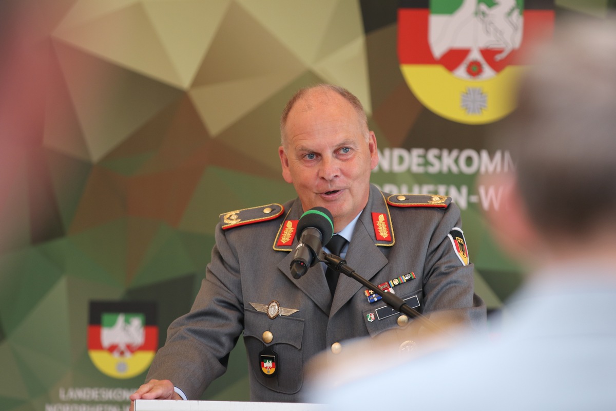 Brigadegeneral Hans-Dieter Müller, Kommandeur des Landeskommando Nordrhein-Westfalen, bei seiner Ansprache zum Jahresempfang in Düsseldorf