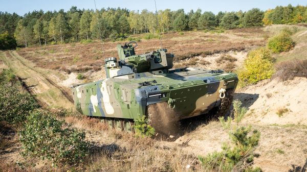 Der KF41 Lynx von Rheinmetall entwickelt sich zum Schützenpanzer Europas.