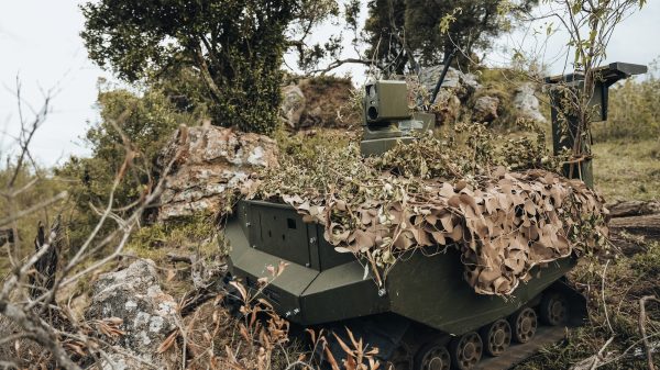 Die British Army führte in Kenia einen vollständigen Recce-Strike (im Aufklärung- und Wirkverbund) von Boden zu Luft erfolgreich durch.