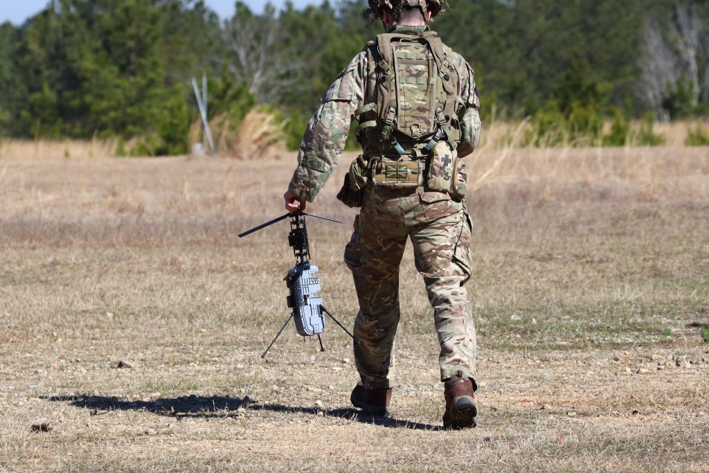 RAFAEL hat den L-SPIKE 1x vorgestellt, eine weiterentwickelte Version des kampferprobten SPIKE Firefly.