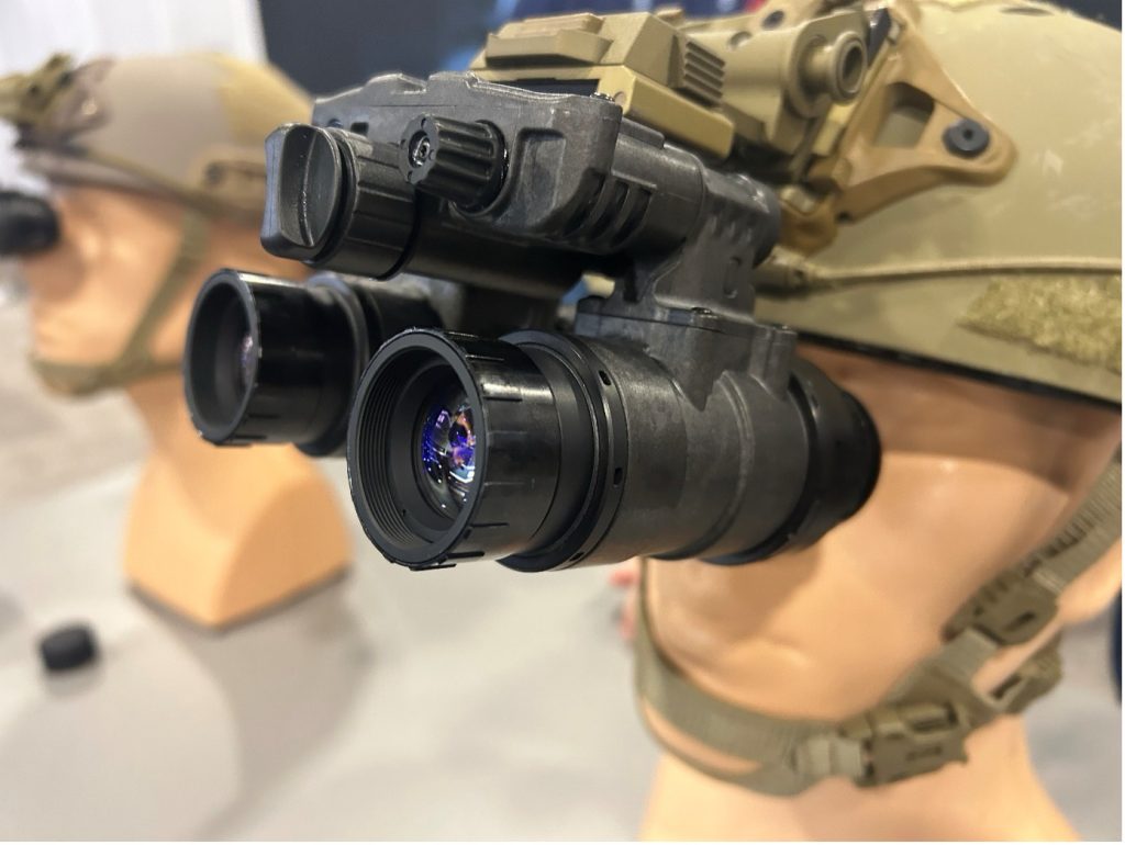 Das neue NOVA Nachtsichtbrille von L3Harris.