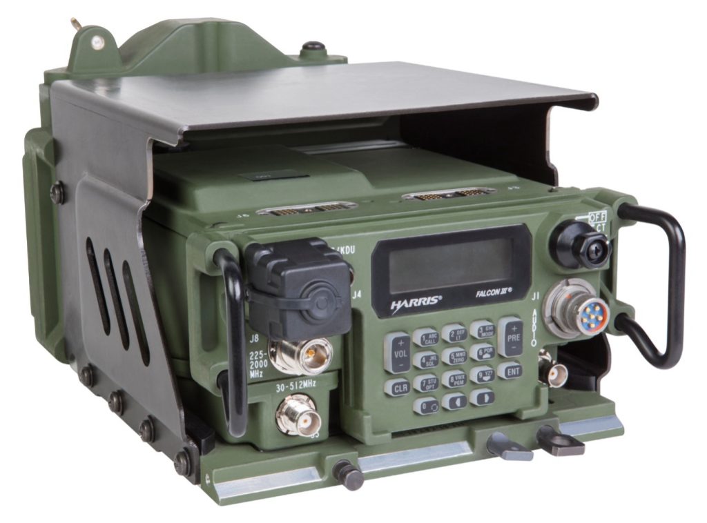 Das AN/PRC-117G von L3Harris in einer Fahrzeugkonfiguration. Die Bundeswehr hat Tausende dieser PRC-117G bestellt.