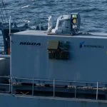 Nach der Integration des Laserwaffendemonstrators auf der Fregatte 124 SACHSEN im Juni 2022 wurde die Erprobung des Systems auf See bereits im Herbst 2023 erfolgreich abgeschlossen.