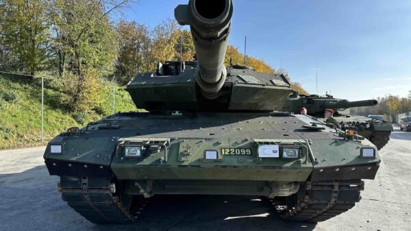 Die Bundeswehr plant den Kauf von bis zu 1.000 neuen Leopard-Kampfpanzern. Eine Beschaffung, die auch europäisch gedacht werden könnte.