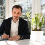 MdB Bastian Ernst ist geboren und aufgewachsen in Delmenhorst, wo er nun auch das Direktmandat für den Einzug in den Deutschen Bundestag erhielt.
