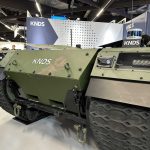 KNDS hat in den letzten Jahren ein Rekordwachstum erzielt und damit die Nachfrage nach seinen Plattformen und fortschrittlichen Missionslösungen bestätigt. Hier zu sehen TheMIS mit einer flexiblen Robotter-Plattform.