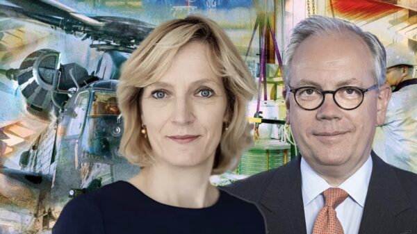 Kommentieren das Strategiepapier: Marie-Christine von Hahn, Hauptgeschäftsführerin des BDLI, und Dr. Hans Christoph Atzpodien, Hauptgeschäftsführer des BDSV.