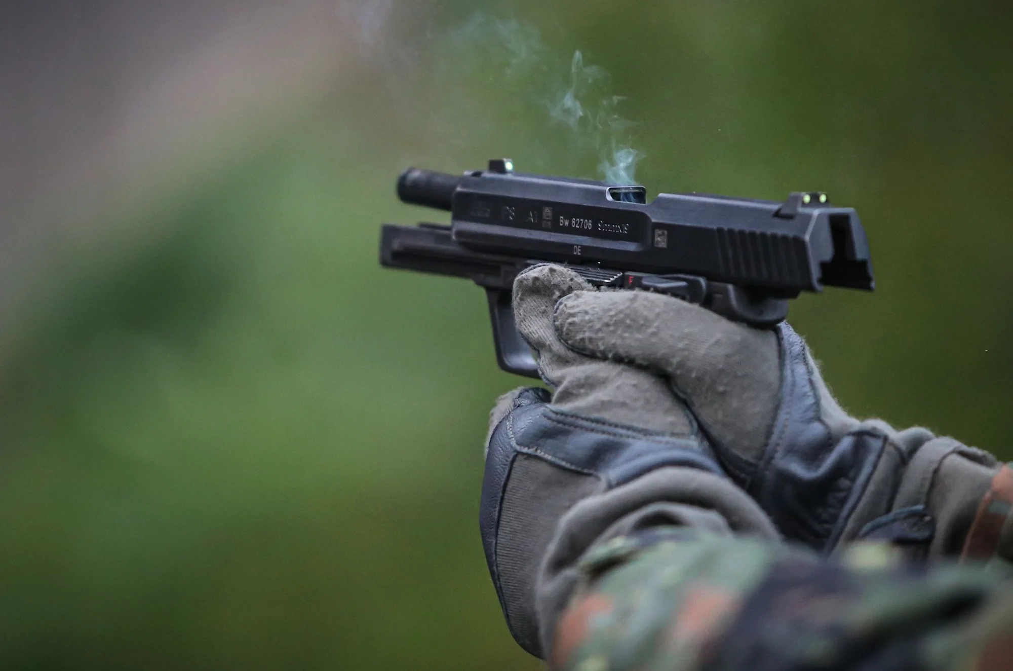 Die aktuelle Standardpistole der Bundeswehr, die P8 von Heckler & Koch (im Bild), soll durch die Pistole P13 von CZ ersetzt werden.