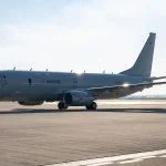 Die erste von acht P8A Poseidon ist heute in Deutschland am Flughafen Berlin-Brandenburg gelandet. Die Flugzeuge sind als Ersatz für die veralteten P-3C Orion zur Seefernaufklärung und zur U-Jagd geeignet.