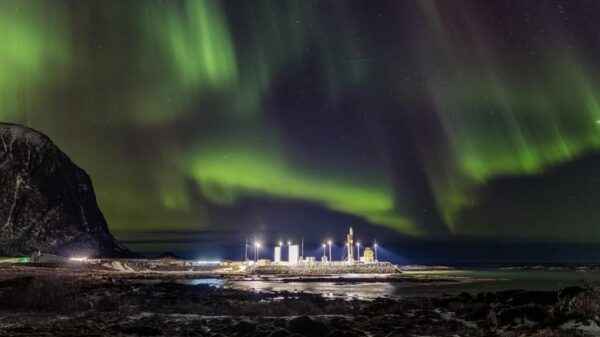 Mit dem heutigen Start in Andøya wird die Rakete Spectrum von Isar Aerospace ihre tatsächlichen Fähigkeiten beweisen. Beim Erfolg könnte die Technik aus Deutschland mit ein Meilenstein zum Weg zur europäischen Unabhängigkeit im Weltraum sein.
