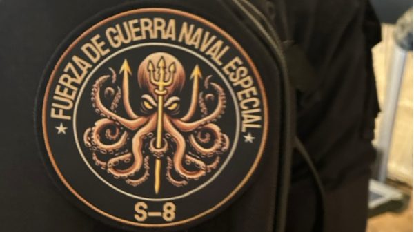 STEADFAST DART: Die Ausrüstung der spanischen Kampfschwimmer – Patch der spanischen Kampfschwimmer.