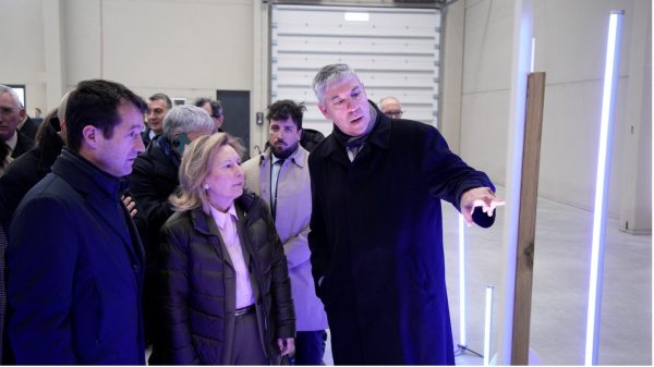 Vorstellung der Pläne von Indra vor der spanischen Staatssekretärin für Verteidigung, Amparo Valcarce.