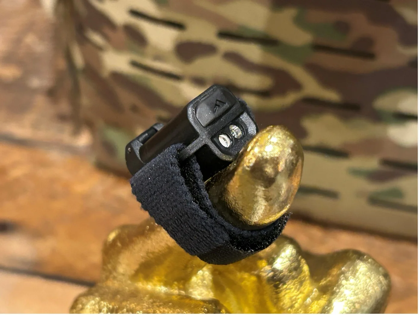 Die Fingerlampe für Piloten bietet 6 Lumen.