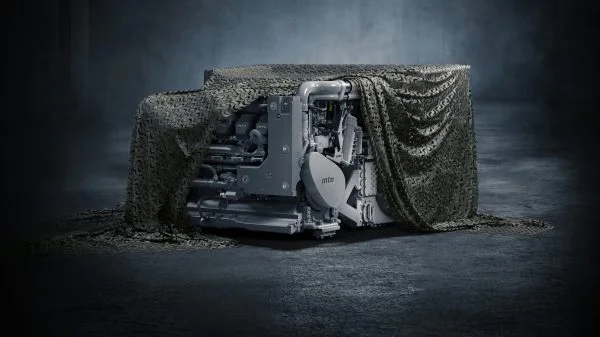 Weltpremiere: hybrides Antriebssystem der nächsten Generation von Rolls-Royce für schwere militärische Kettenfahrzeuge am Montag, 15. Juni, 13:00 Uhr.
