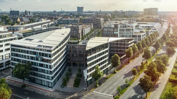 Rheinmetall und die Telekom wollen gemeinsam einen Abwehrschirm gegen Drohnen und Sabotage entwickeln.