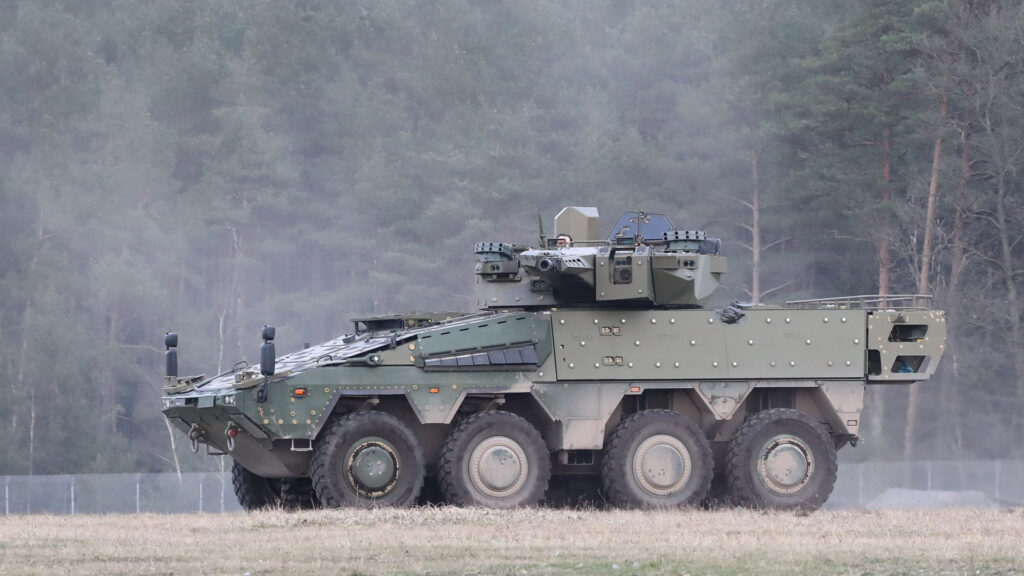 Der neue Schwere Waffenträger Infanterie – ein Boxer-Fahrmodul mit Lance-Turm – könnte auch der neue Radschützenpanzer der Bundeswehr werden.