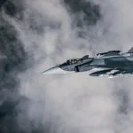 Ein Mehrzweckkampfflugzeug des Typs Gripen E von Saab.