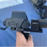 Safran IronSnake, hier mit einem Magnifier von Aimpoint.