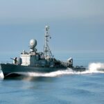 Das Schnellboot S76 FRETTCHEN in Fahrt. Es gehört zu den letzten sieben noch in Deutschland vorhandenen Schnellbooten, die nun zu einem türkischen Verwerter in die Verschrottung gehen.