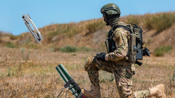 UVision: Das gekapselte SpearUAV VIPER 300 System. (Foto: SpearUAV)