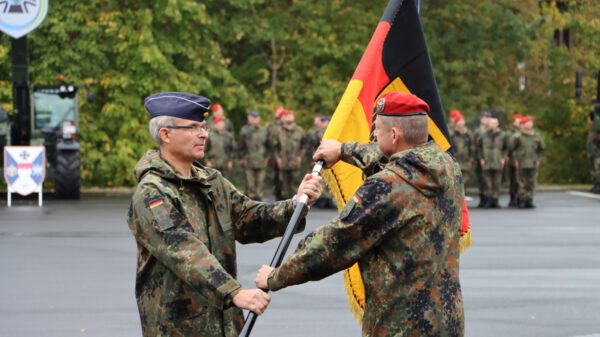 Bundeswehrlogistik: Die Übergabe der Regimentsfahne