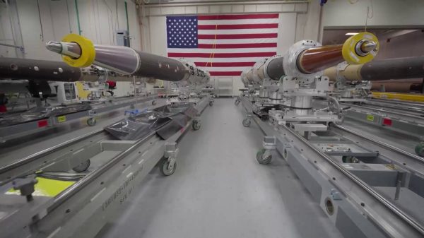 Abfangraketen für das Luftverteidigungssystem THAAD von Lockheed Martin.