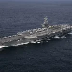 Ein chinesisches Forschungsschiff wurde in der Nähe der Flugzeugträgerkampfgruppe der USS Abraham Lincoln (siehe Foto) gesichtet.