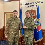 Der Inspekteur des Heeres, Generalleutnant Dr. Christian Freuding (rechts im Bild), hat erstmals seinen ukrainischen Counterpart besucht. Bei den Gesprächen ging es auch um die neue Kooperation in der Ausbildung.