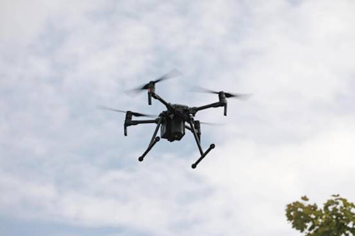 Die ankommende Drohne im Blick: ASUL Abwehrsystem unbemannte Luftfahrzeuge bei seiner Vorstellung im BAAINBw, Bundesamt für Ausrüstung, Informationstechnik und Nutzung der Bundeswehr Koblenz. Foto: Bundeswehr / Dirk Bannert