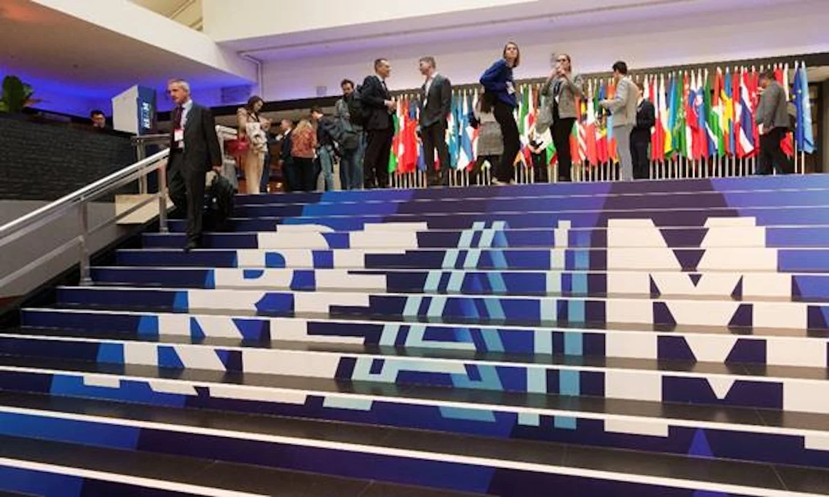 Erstes Gipfeltreffen über die verantwortungsvolle Nutzung von KI im militärischen Bereich – REAIM 2023. Foto: Dutch Ministry of Foreign Affairs / Martijn Beekman