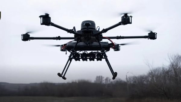 Bewaffnete Drohnen, wie hier die ukrainische Drohne Vampire, stellen eine Gefahr für die zivile Luftfahrt dar.