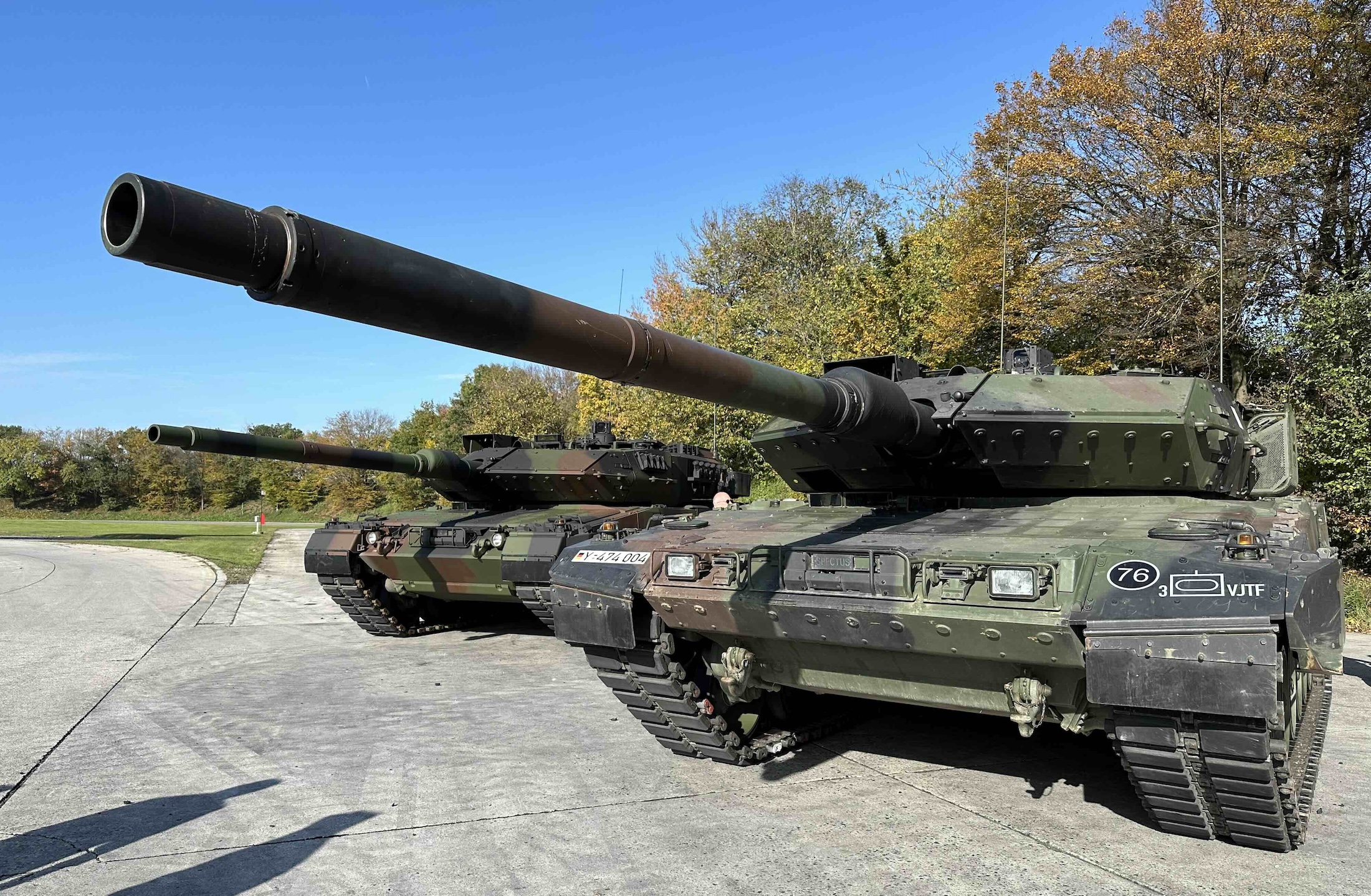 Auch der Kampfpanzer Leopard 2 ist auf die Zulieferung von Getrieben durch die RENK Group angewiesen.