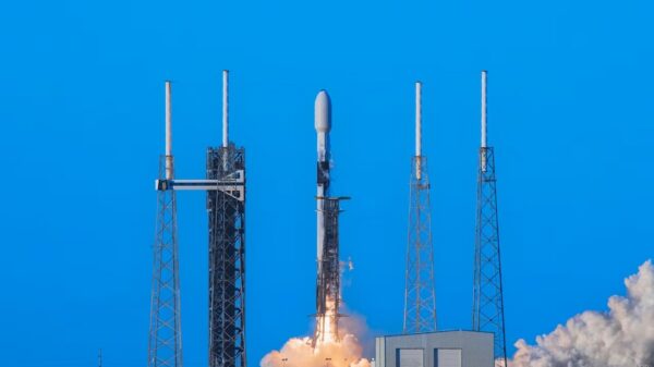 Weltraumsensor: Die Raketenabwehrbehörde (Missile Defense Agency, MDA) und die Raumfahrtentwicklungsbehörde (Space Development Agency, SDA) bestätigten den erfolgreichen Start von sechs Satelliten in eine erdnahe Umlaufbahn vom Space Launch Complex 40 in Cape Canaveral Space mit der Falcon 9-Rakete von SpaceX.