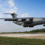 Die Xian Y-20 ist ein militärisches Transportflugzeug aus China, welches für Waffenlieferungen an Iran genutzt werden könnte.