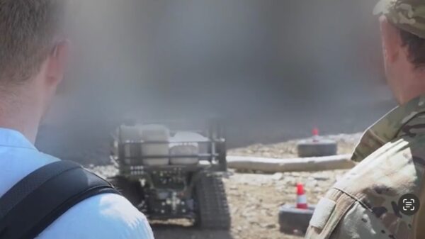 Der Roboter Ziesel von Diehl Defence bei der durch Brave1 organisierten Erprobung durch Soldaten der Ukraine, in der Ukraine.