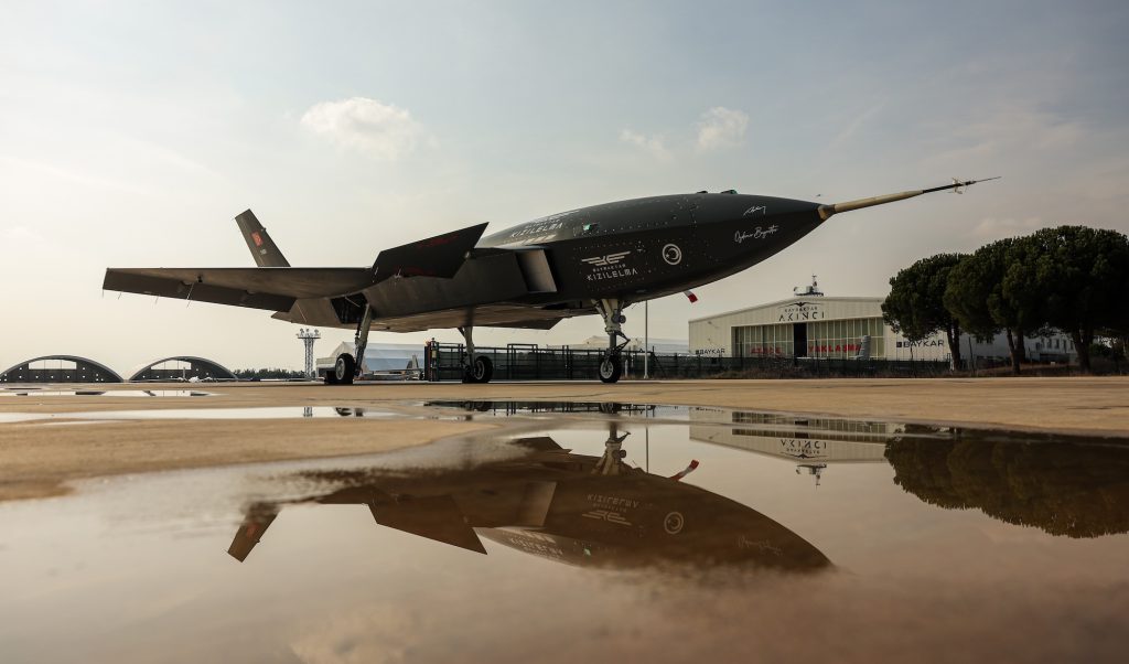 Feuerleitradar MURAD 100-A AESA von Aselsan absolviert Erstflug auf Bayraktar KIZILELMA UAS Kizilelma von Bayraktar.