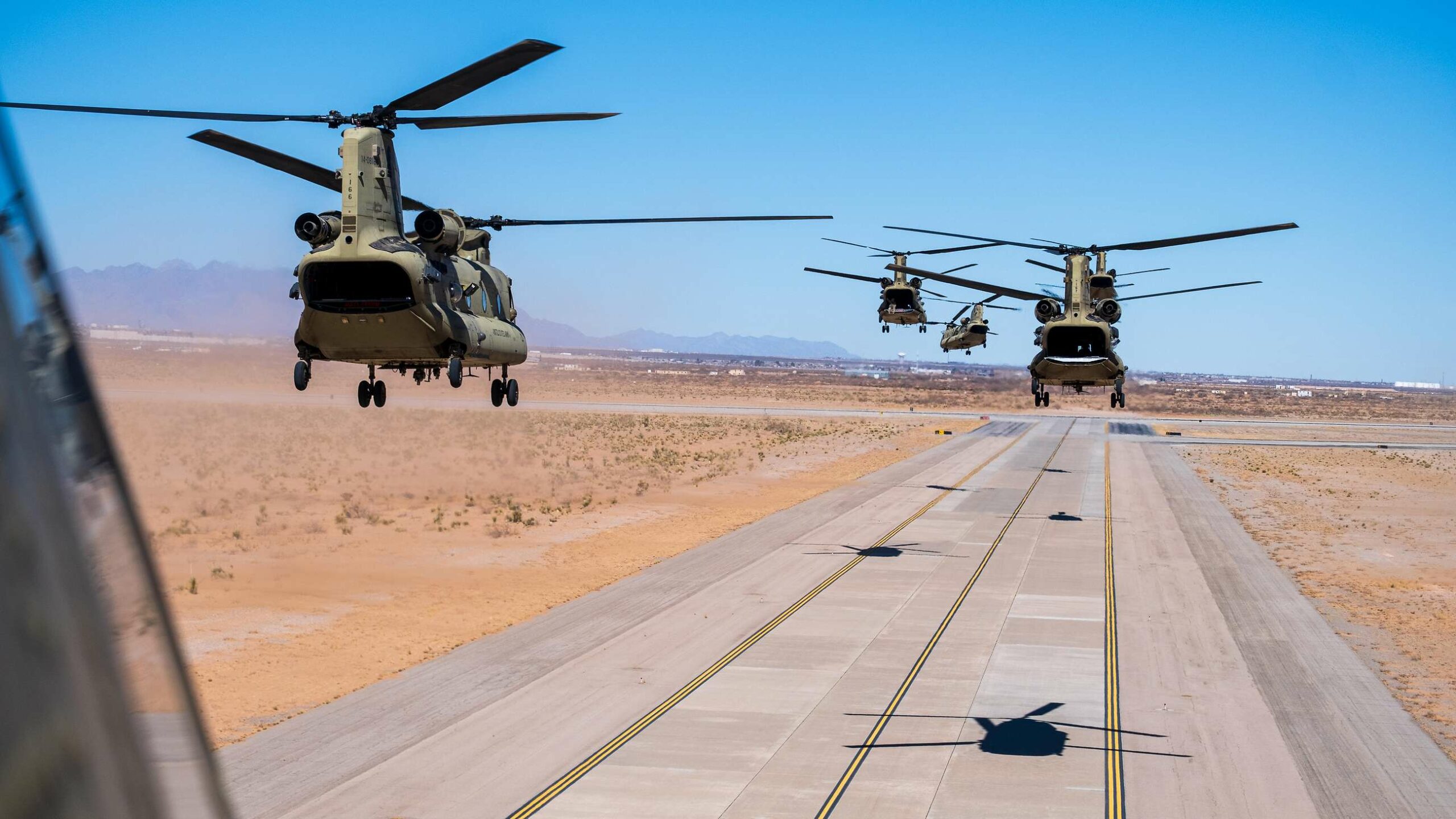 Die CH-47 Chinook werden ab 2027 die bisherigen Transporthubschrauber der Luftwaffe ablösen. Zwanzig weitere Nationen nutzen aktuell diesen Hubschrauber, darunter acht NATO-Staaten.