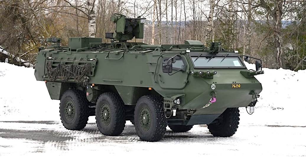 Über 300 CAVS erhalten eine Protector-Waffenstation von Kongsberg.