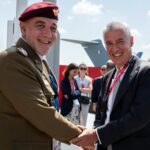Heute unterzeichneten Vertreter von MBDA und den italienischen Streitkräften während der Paris Air Show einen Vertrag zur Entwicklung des VSHORAD-Luftverteidigungssystems mit dem Flugkörper Fulgur für das italienische Heer.